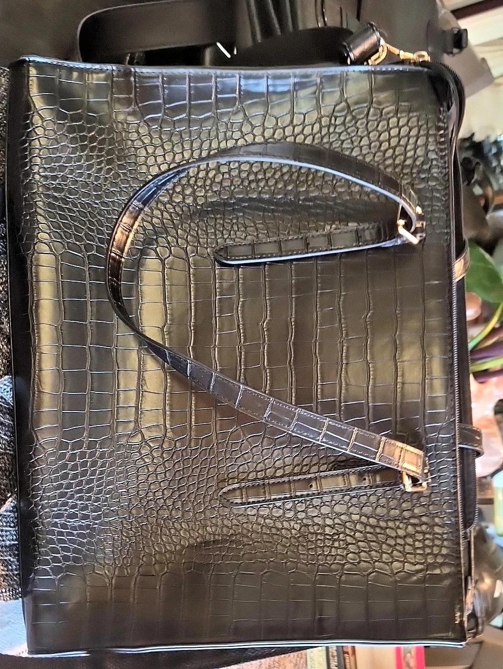 Crocodile-Embossed Tote in Black Like New